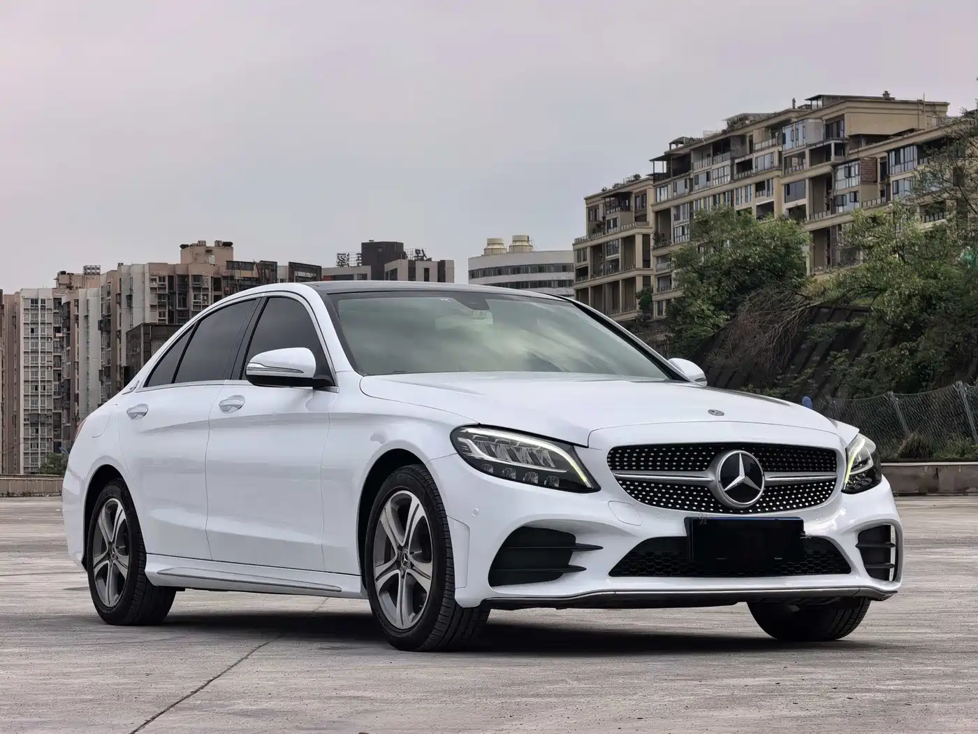 Mercedes-Benz C-Class 2020 C 260 L Sport фото 3
