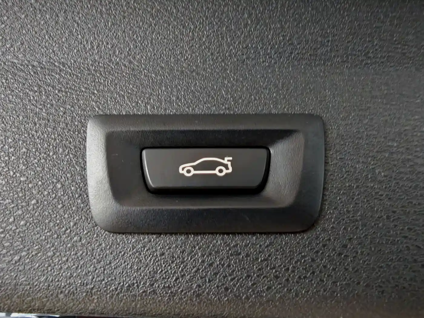 BMW X1 2018 sDrive18Li Premium Model фото 12