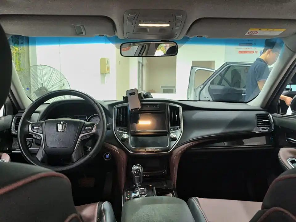 Toyota Crown 2019 2018 2.0T Sport Edition