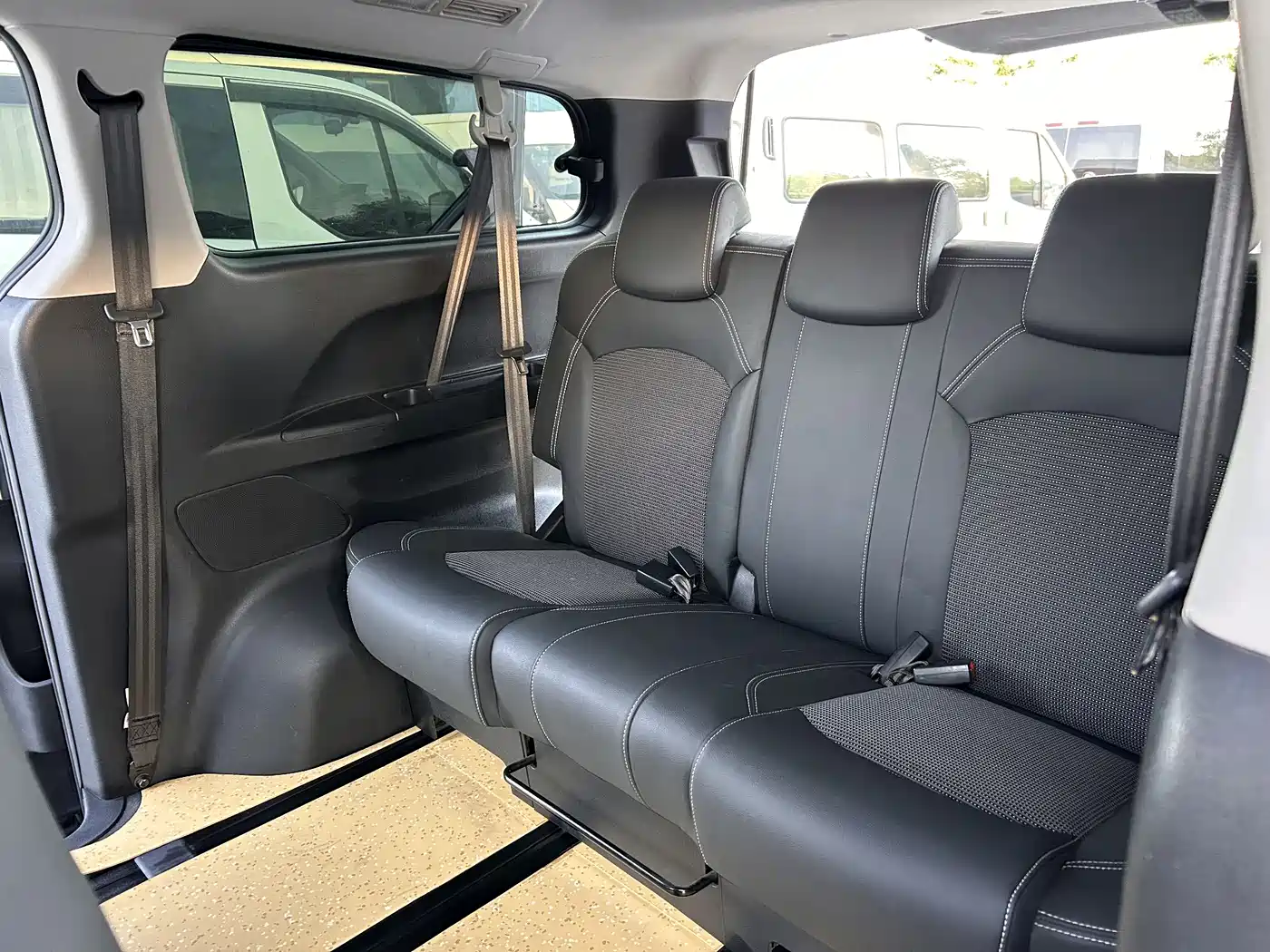 SAIC Maxus Maxus G10 2018 PLUS 2.0T Automatic Elite Edition фото 13