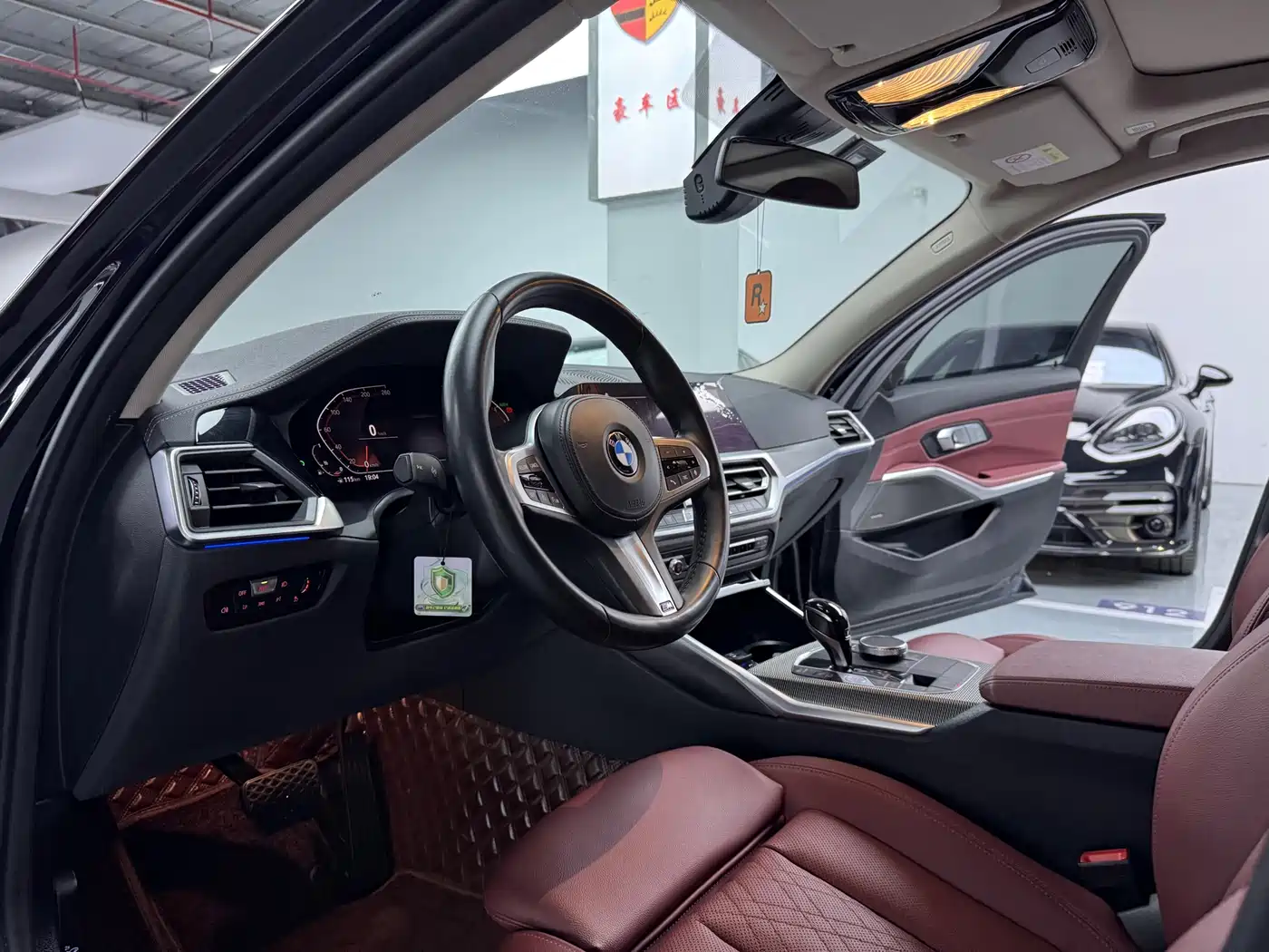 BMW 3 Series 2021 325Li M Sport Night Edition фото 5