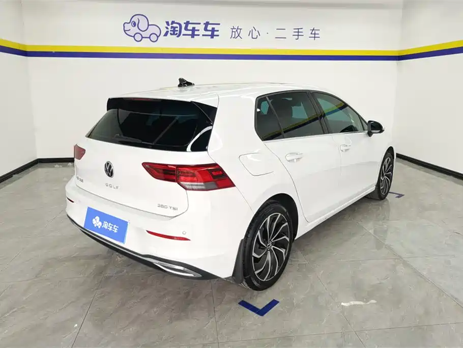 Volkswagen Golf 2021 280TSI DSG Pro фото 3
