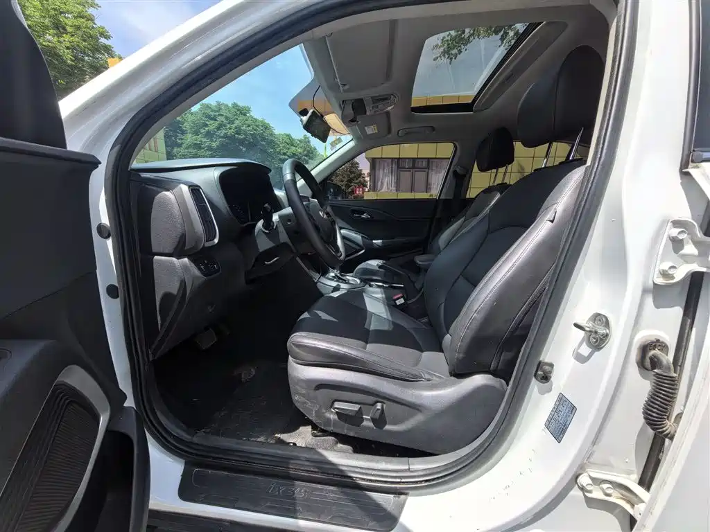 Hyundai Beijing Hyundai ix35 2019 2.0L Automatic 2WD Zhiyong·Enjoy China V фото 10