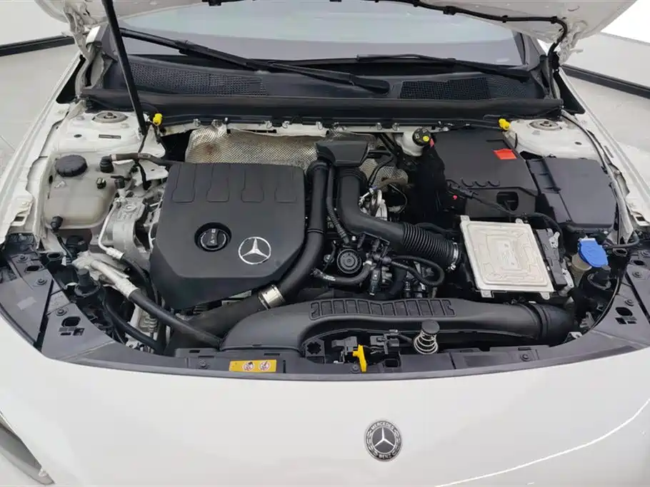 Mercedes-Benz A-Class 2020 Facelift A 200 L Sport Sedan Fashion фото 10