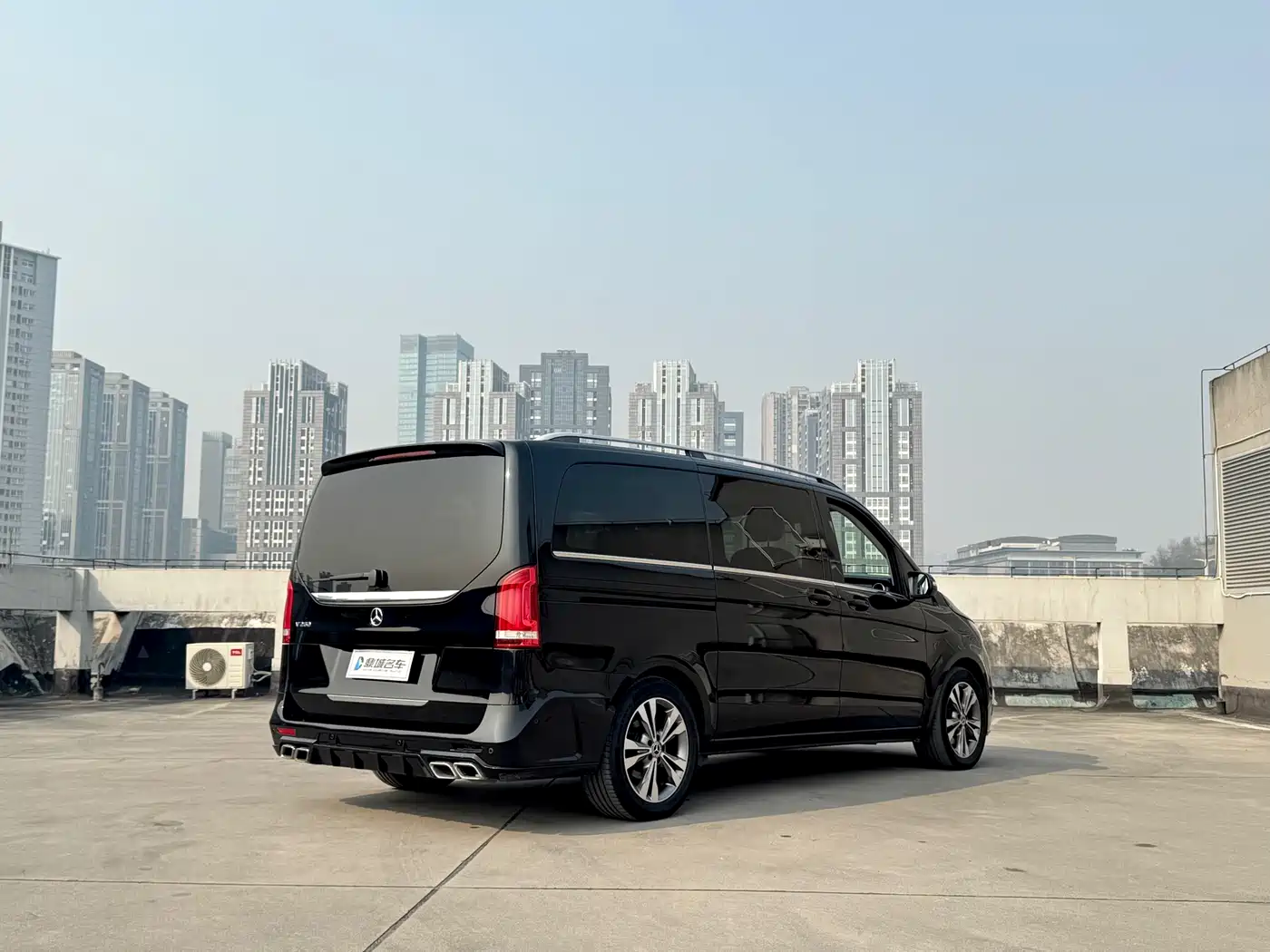 Mercedes-Benz V-Class 2018 V 260 AMG Sport Edition China VI фото 13