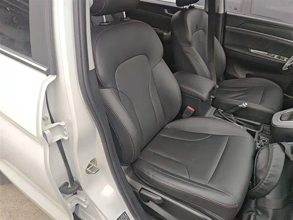 Haval M6 2019 1.5T DCT 2WD Value Edition (China VI) фото 25