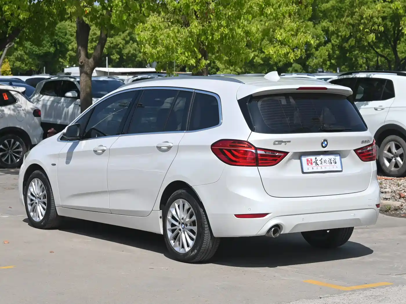 BMW 2 Series Gran Tourer 2019 220i Leading фото 4