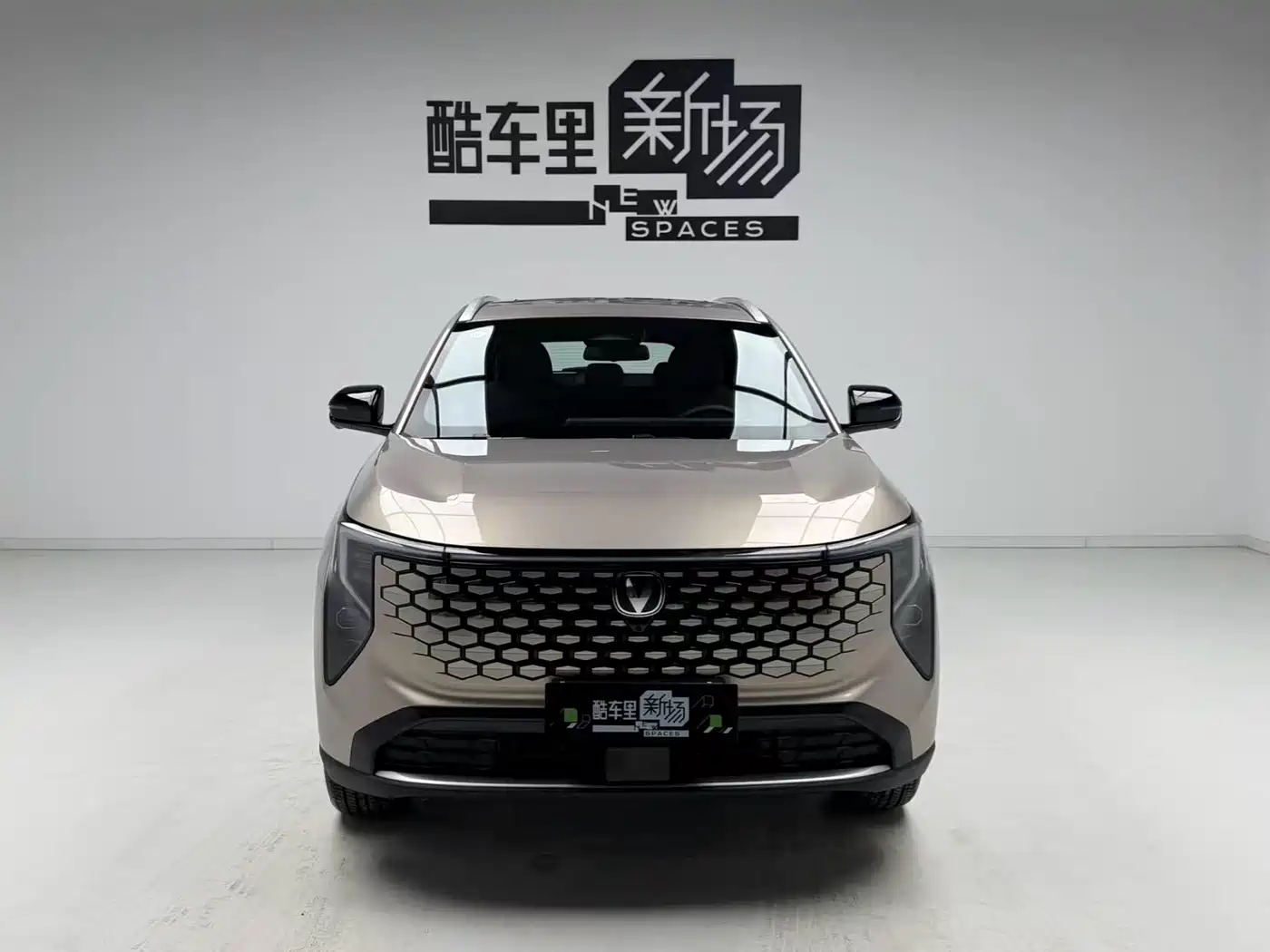 Changan CS55 PLUS 2026 Model 4th Gen New Blue Whale 1.5T Celestial Premium фото 2