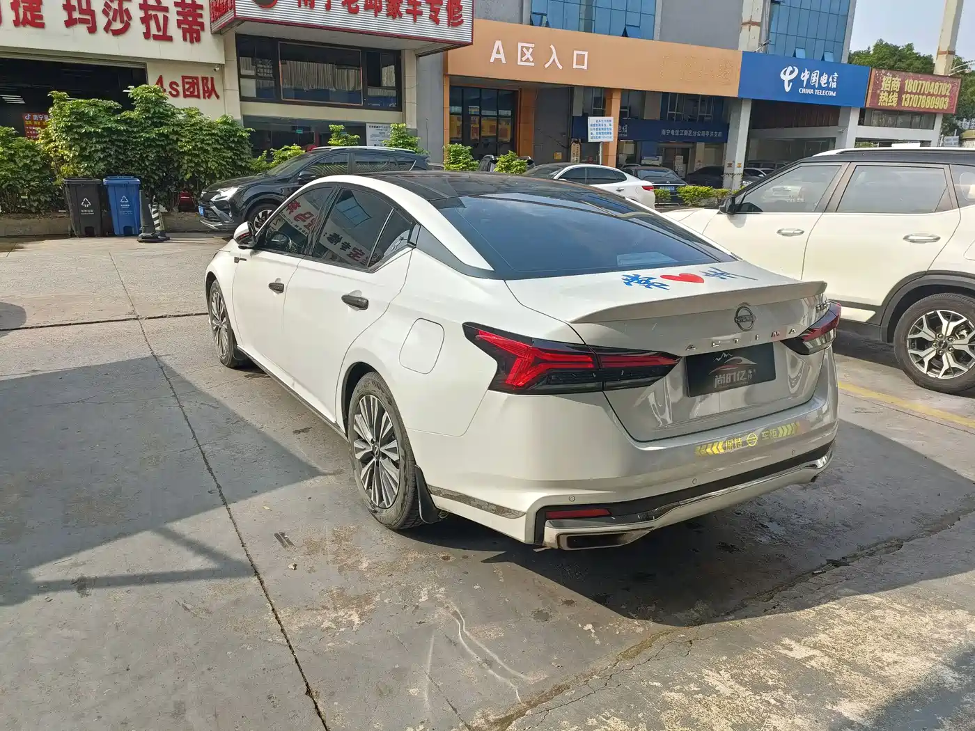 NISSAN TEANA