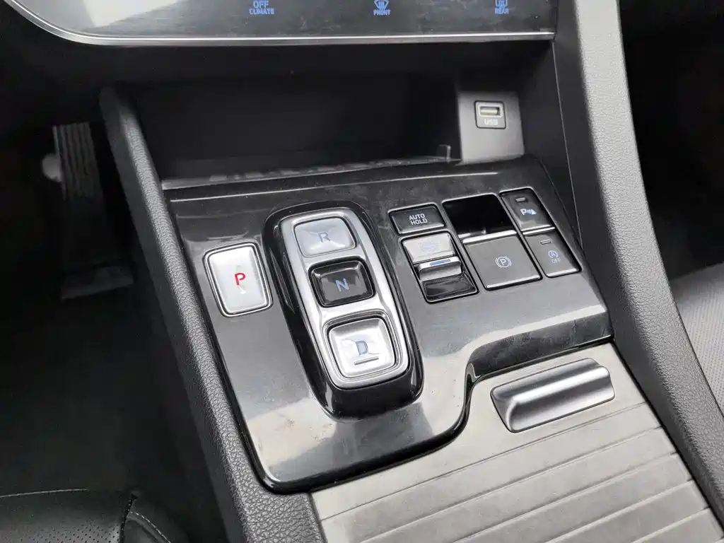 صورة 13 - Hyundai Sonata