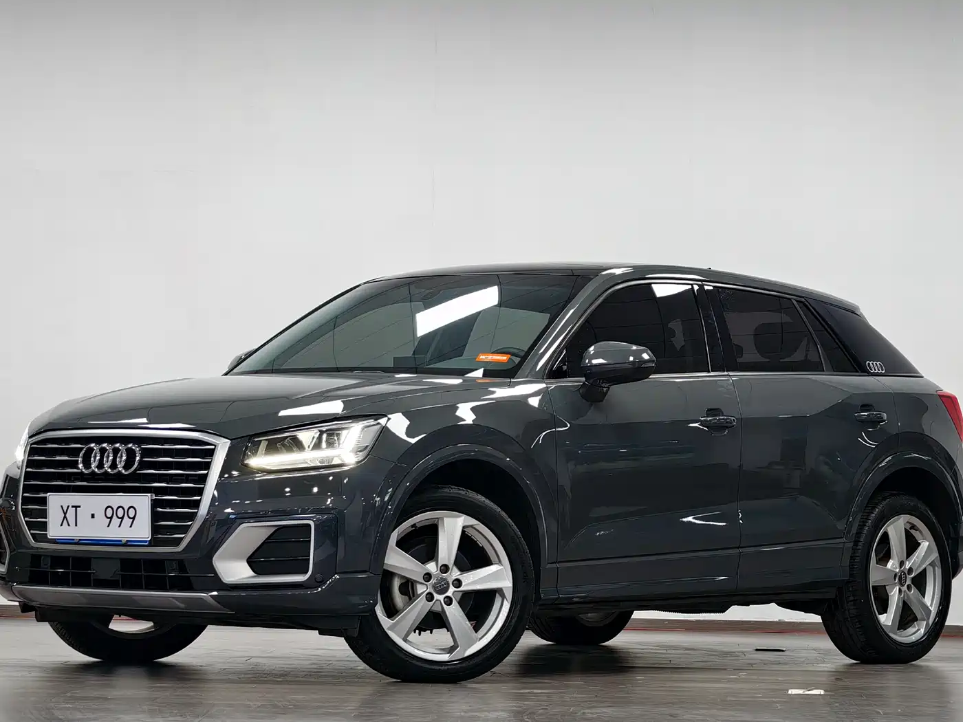 Audi Q2L 2020 35 TFSI Fashion Elegance Model