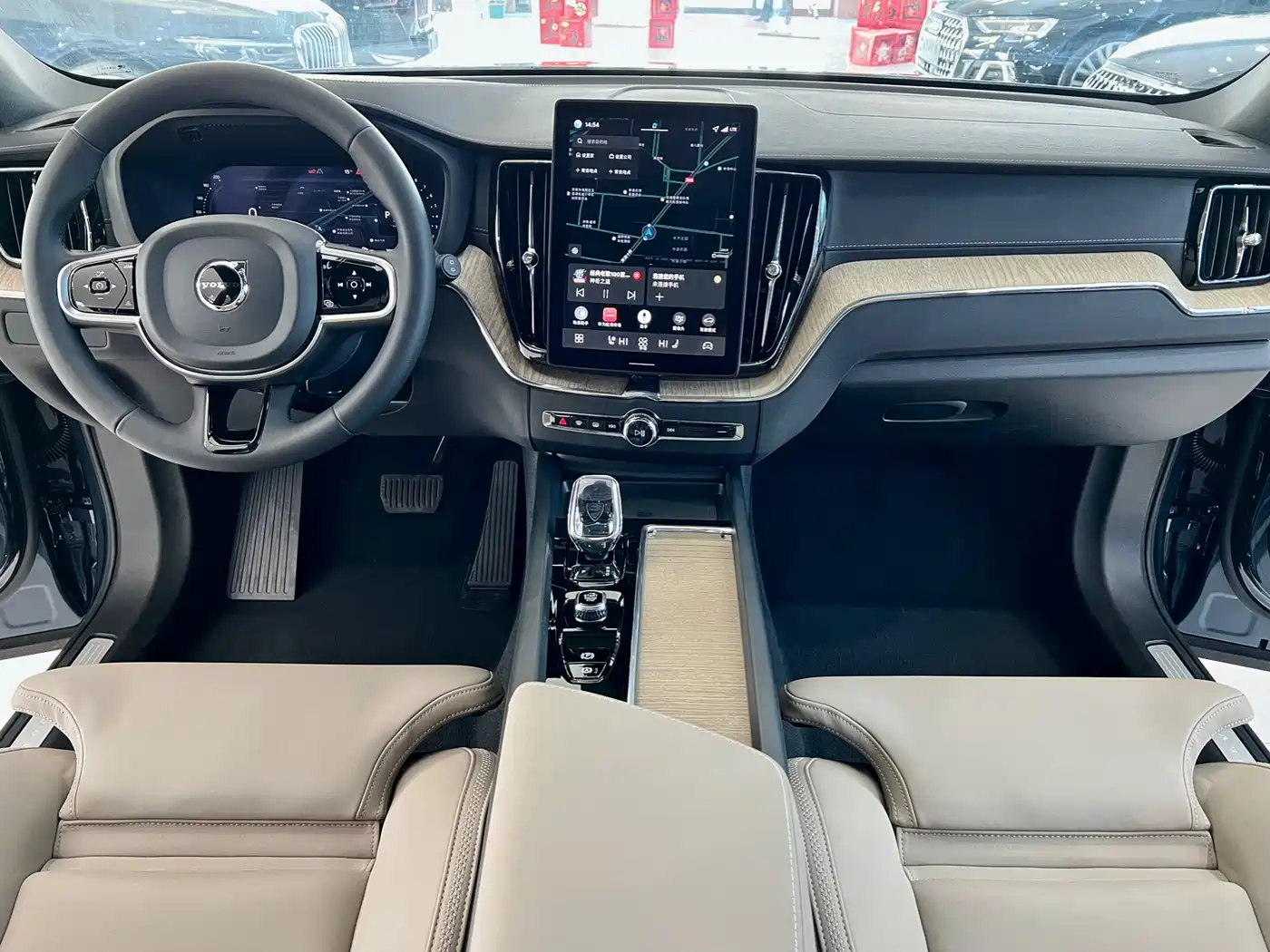 VOLVO XC60