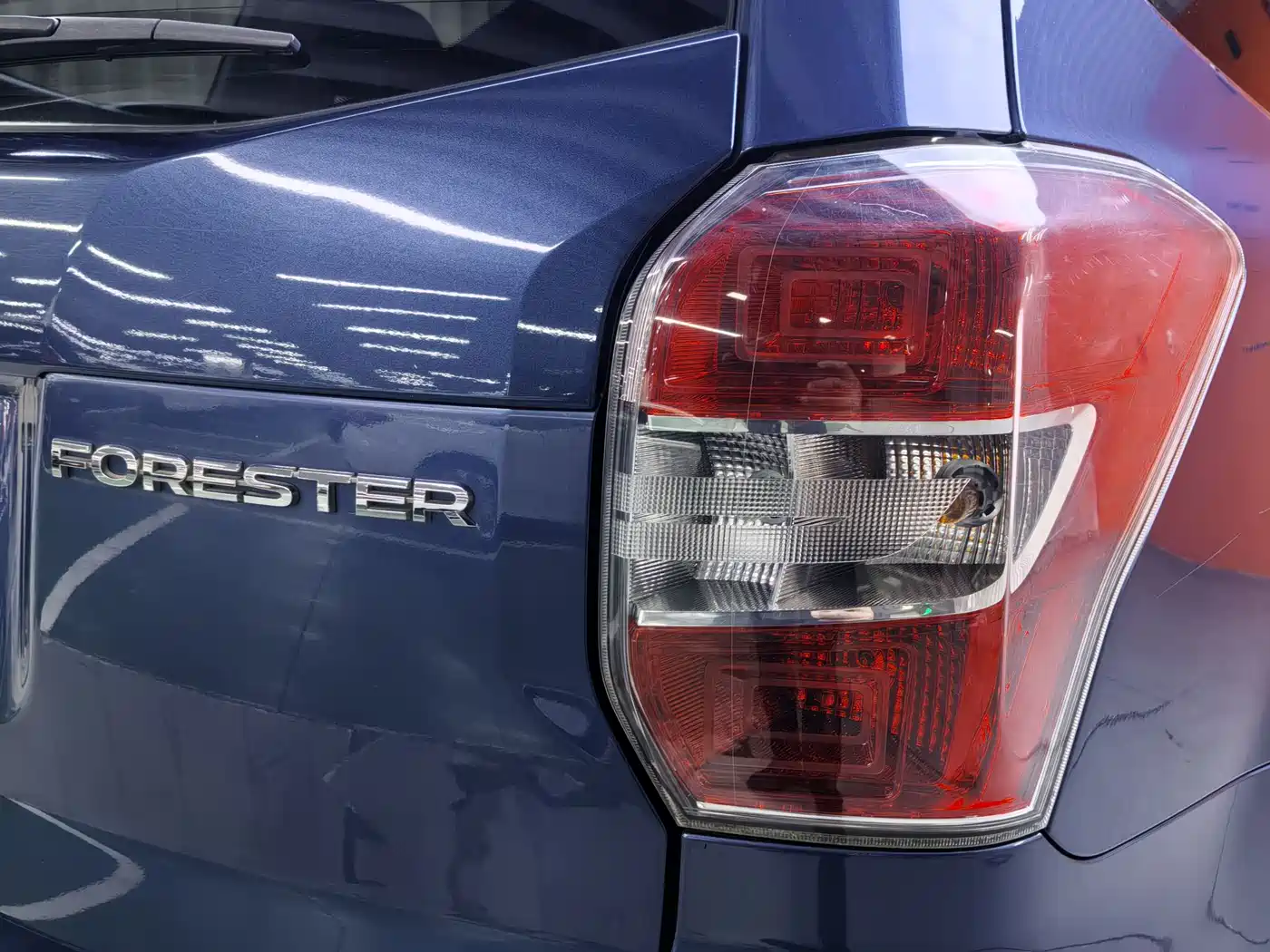 Subaru Forester 2013 2.0i Automatic Luxury Edition фото 10