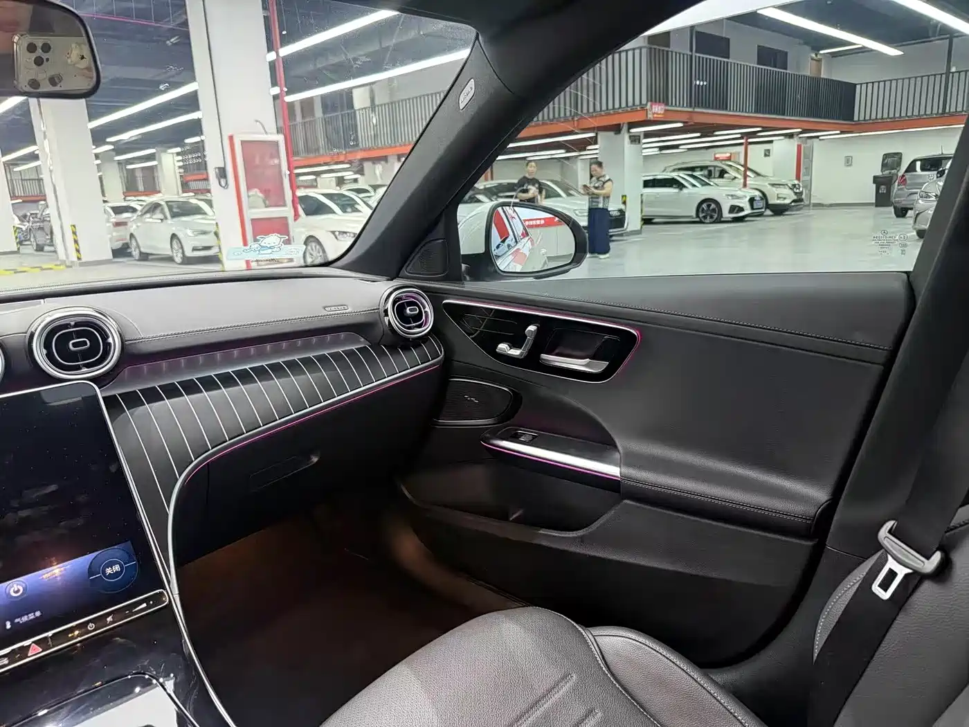 Фото 6 - Mercedes-Benz C-Class