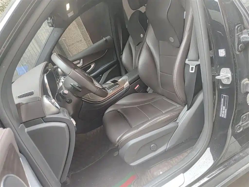 Mercedes-Benz GLC 2022 Model GLC 260 L 4MATIC Luxury Edition фото 12