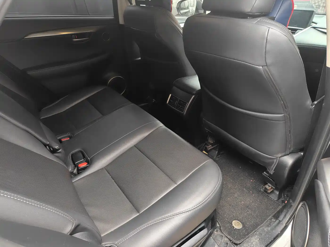 Lexus NX 2015 200 FWD Premium фото 9