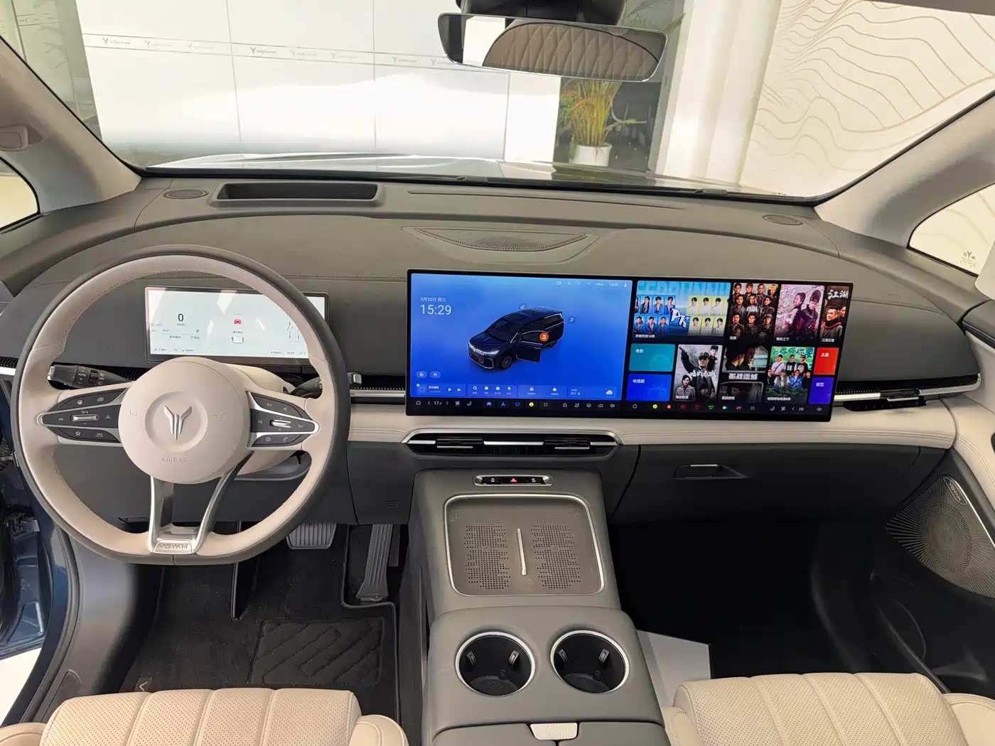 Voyah Auto Voyah Dreamer 2025 PHEV 4WD Kunpeng Premium Edition фото 5