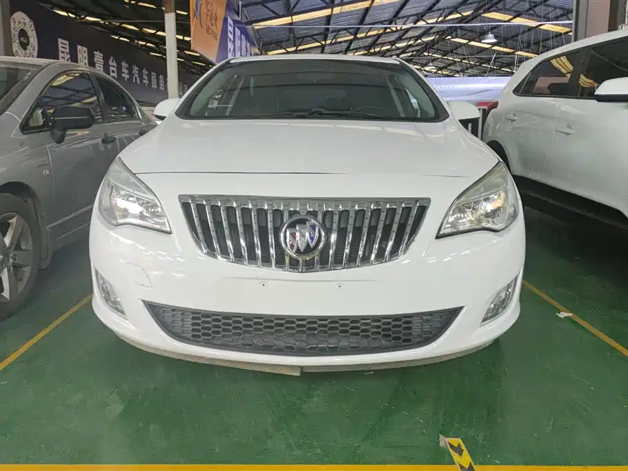 Buick Excelle 2014 XT 1.6L Automatic Fashion фото 2