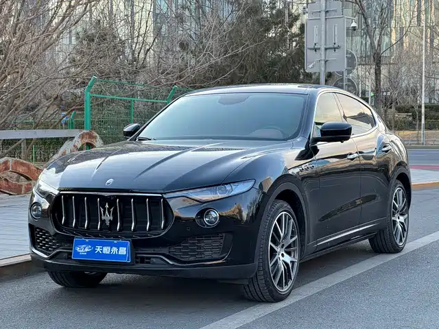 MASERATI LEVANTE