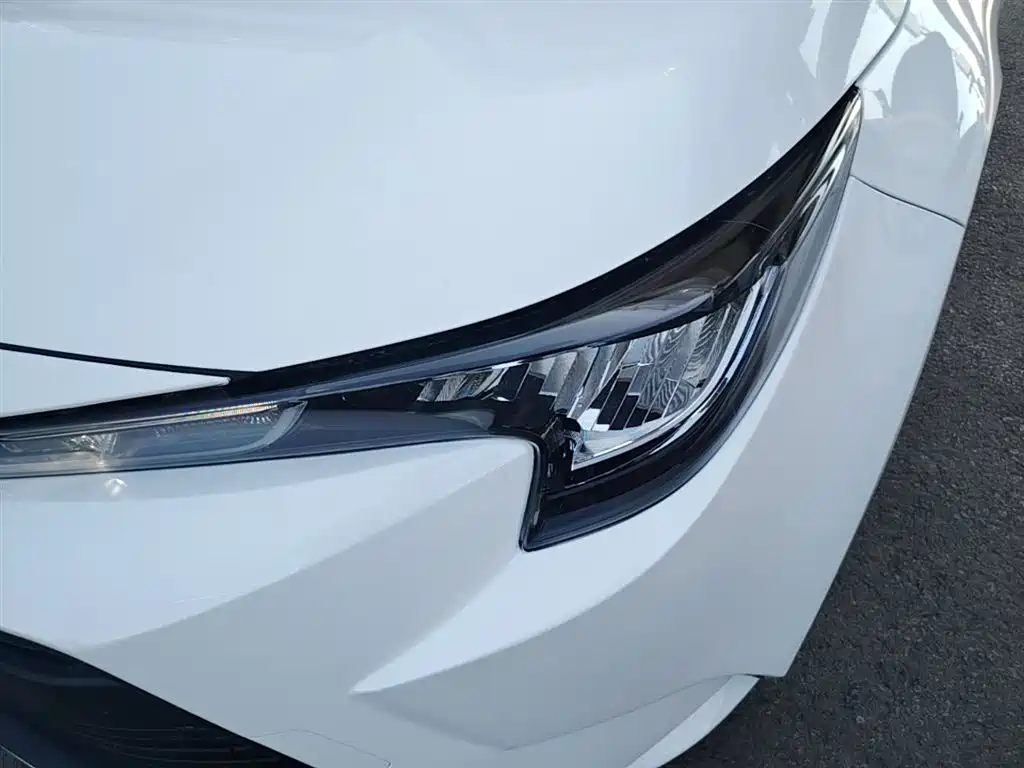 Toyota Levin 2023 TNGA 1.5L CVT Progressive фото 24