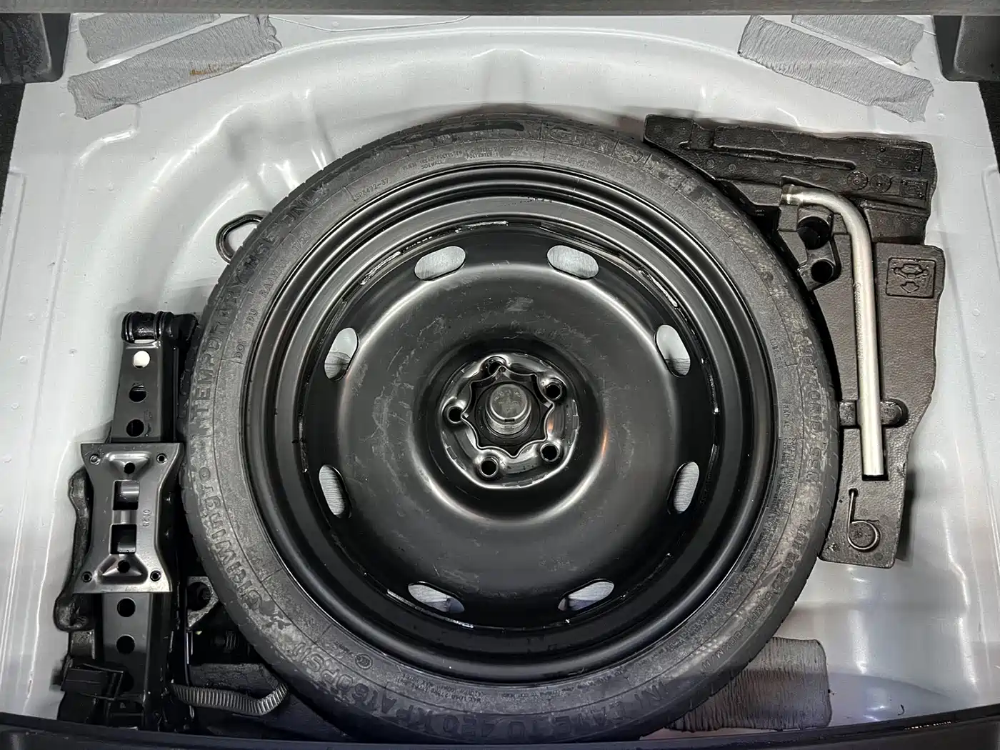 Volkswagen T-ROC 2023 280TSI DSG 2WD Time Edition фото 18