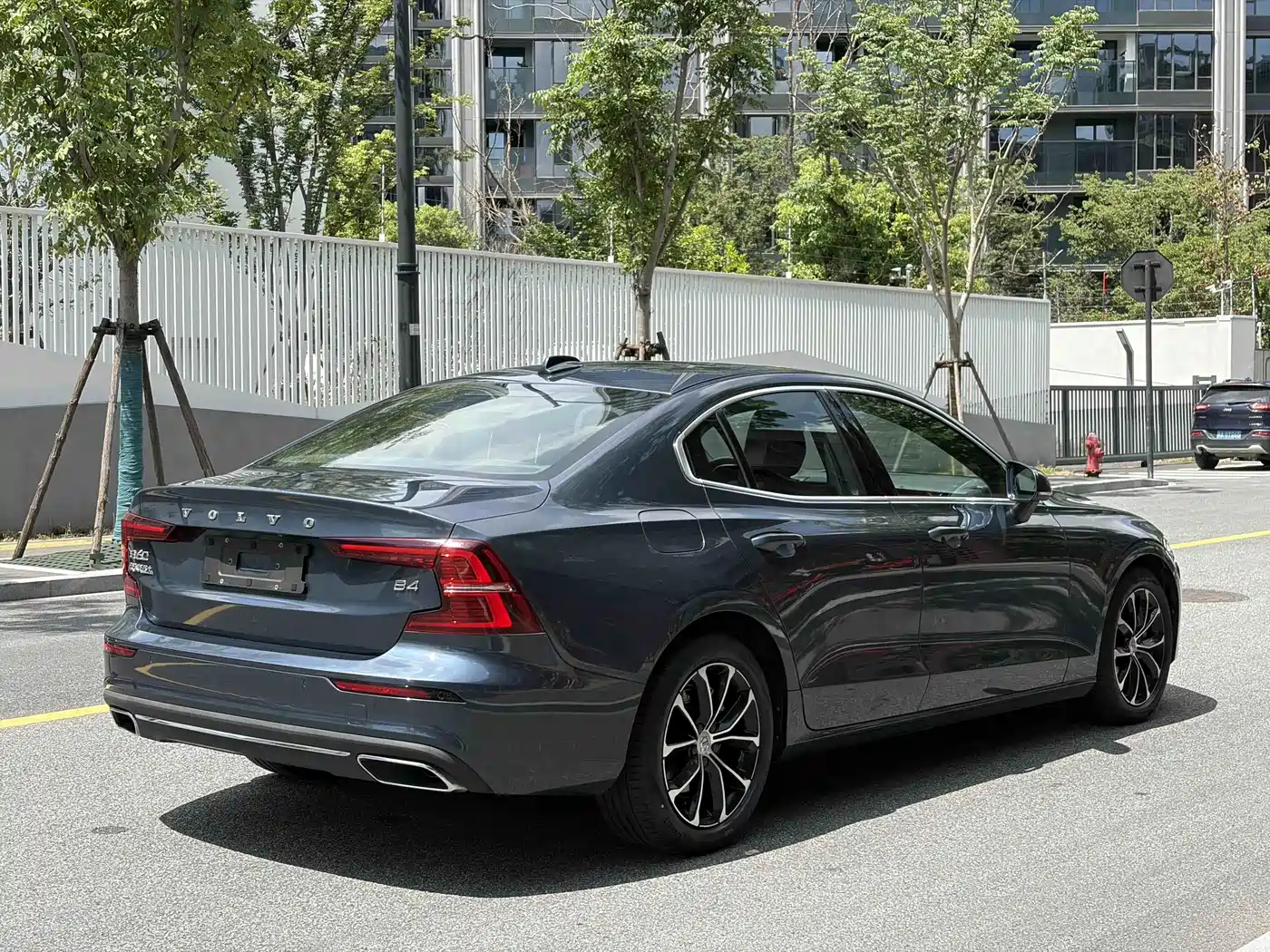 Volvo S60 2022 2022 B4 Smart Comfort Luxury Edition
