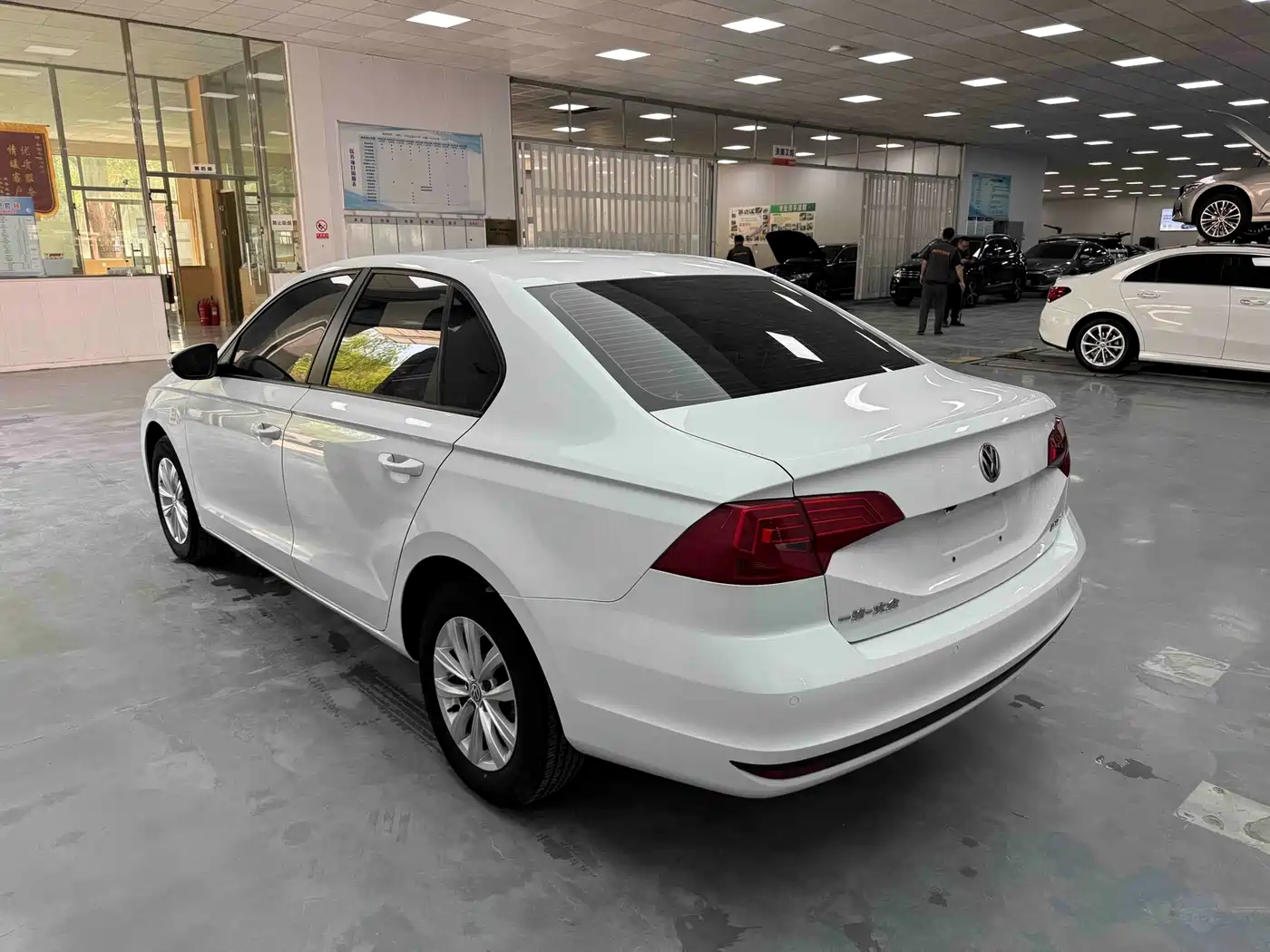 Volkswagen Bora 2018 1.5L Automatic Fashion фото 6