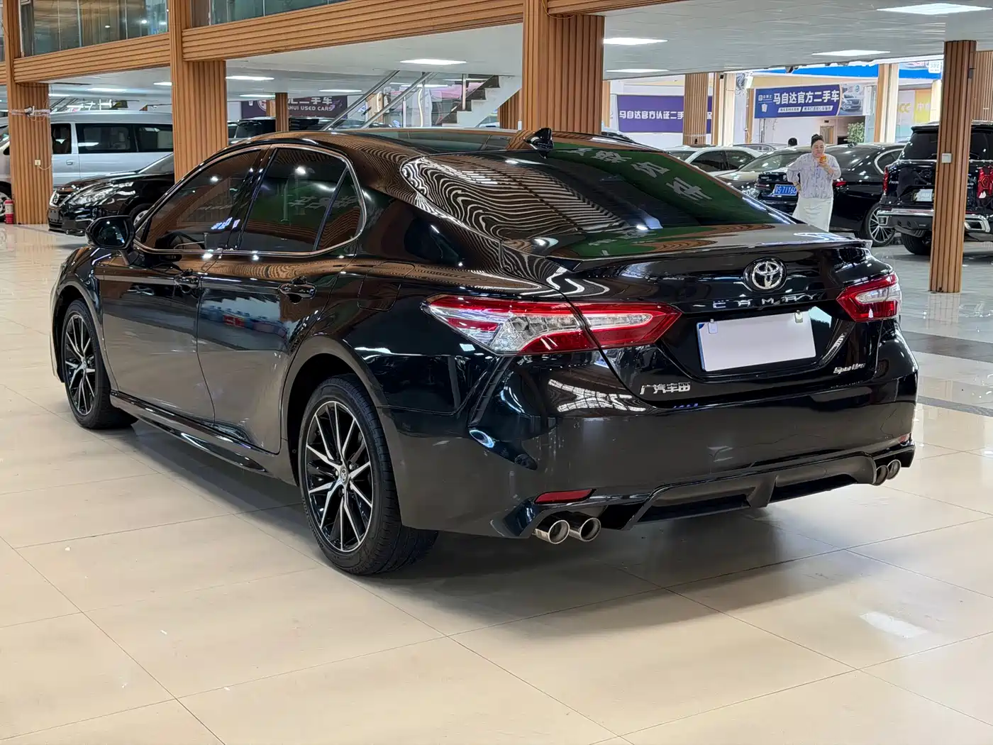 Toyota Camry 2021 2.5S Feng Shang Edition фото 19