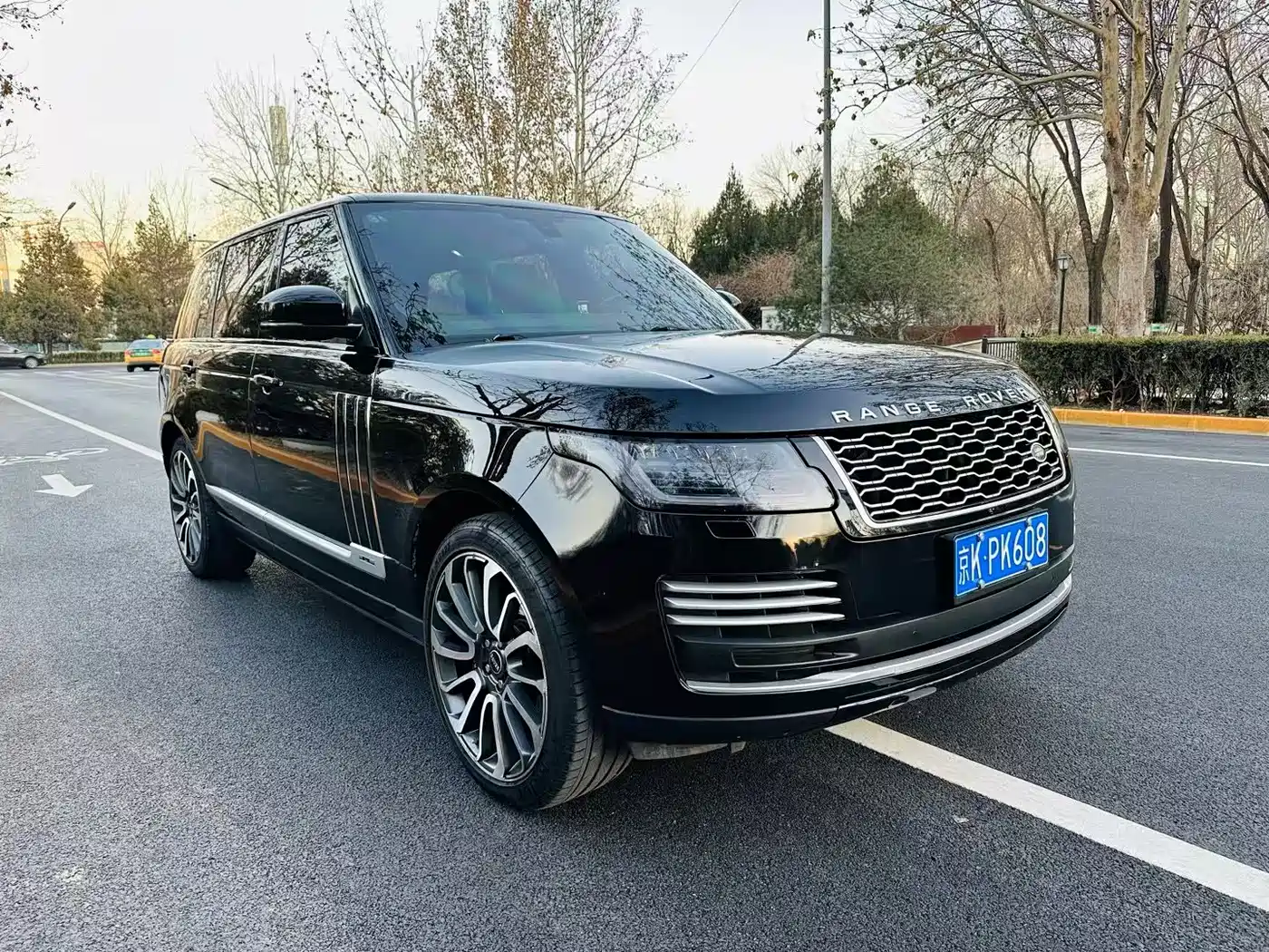 Land Rover Range Rover 2016 3.0 SC V6 Vogue LWB фото 3