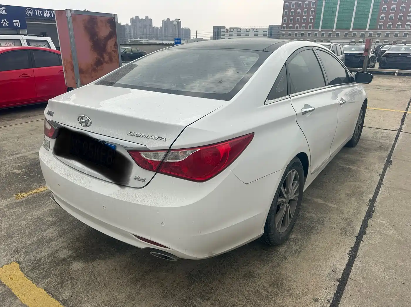 Hyundai Sonata 2014 2.4L Automatic Leading Edition China IV фото 7