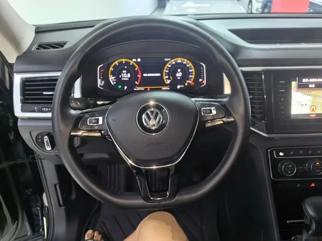 Фото 11 - Volkswagen Teramont