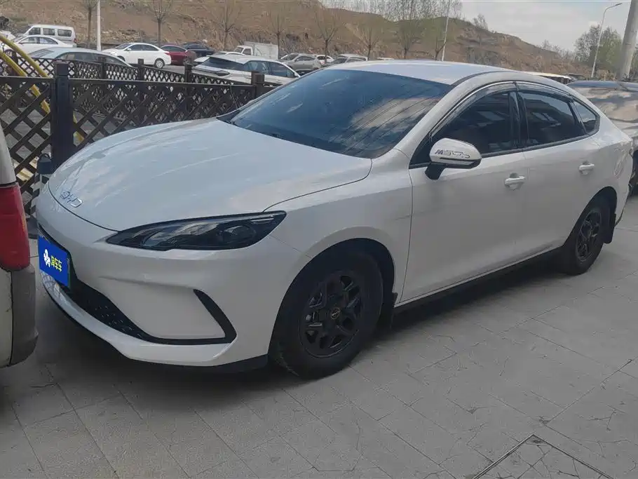 BYD Hai Bao 05 DM-i 2025 DM-i Smart Drive Edition 55KM Luxury