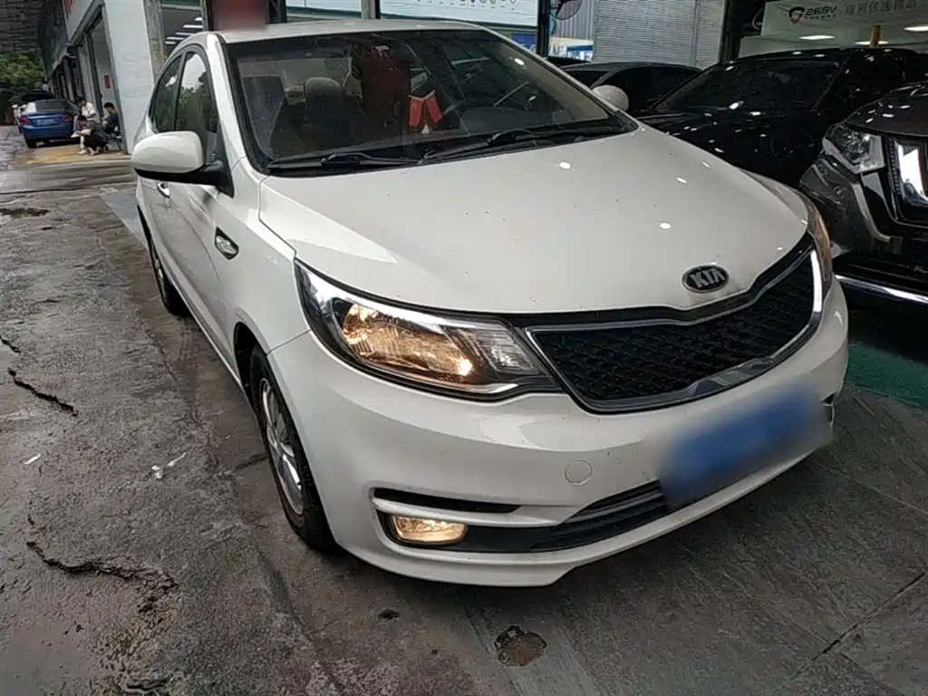 Kia K2 2015 Sedan 1.4L AT GLS фото 4