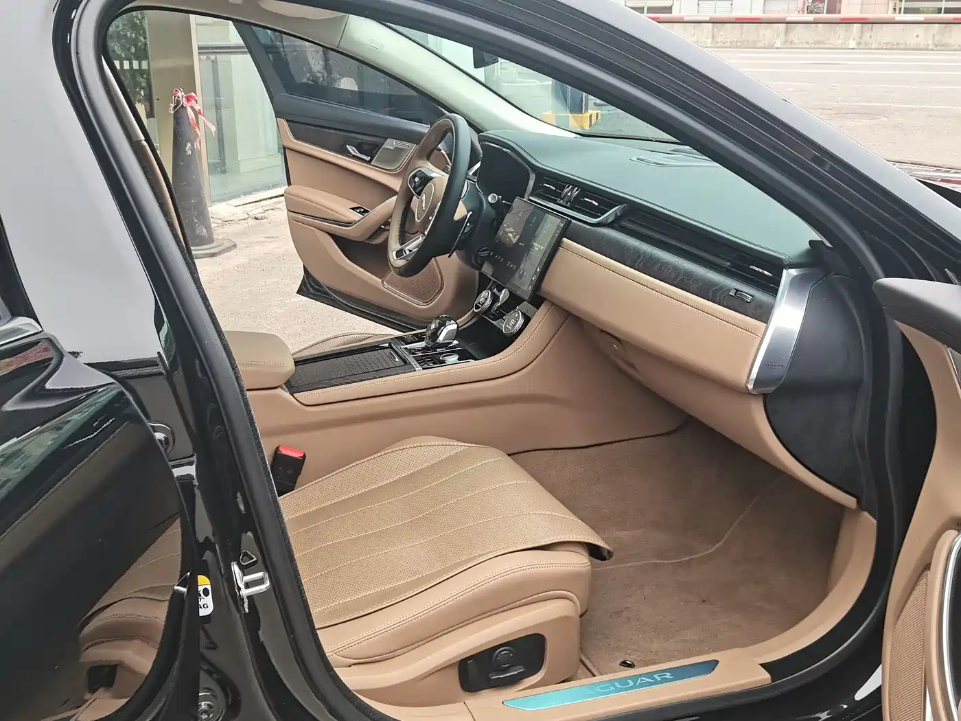 JAGUAR XFL