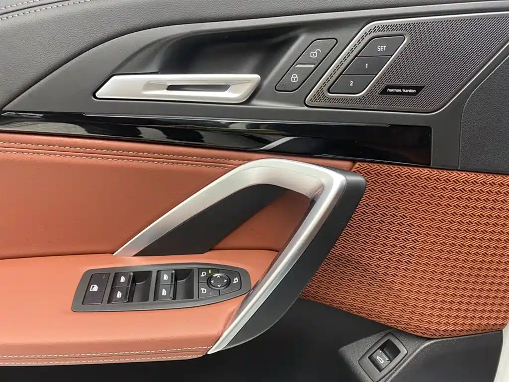 BMW X1 2026 2025 sDrive25Li X Design Package