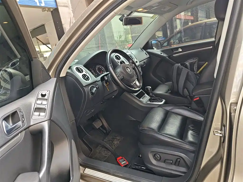 Volkswagen Tiguan 2015 1.8TSI Automatic 2WD Comfortline фото 15