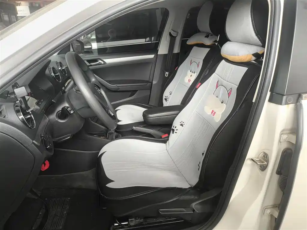 Volkswagen Jetta 2017 1.5L Manual Comfort фото 11