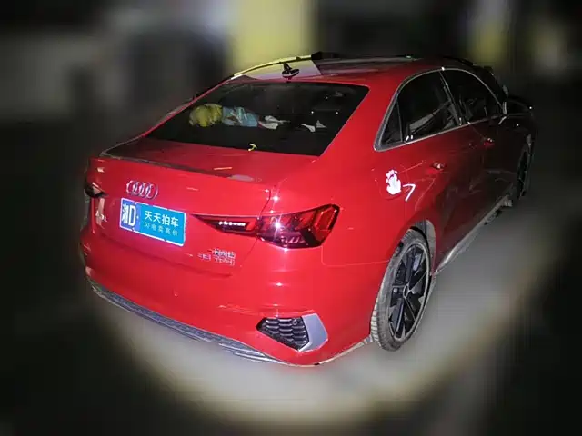 Audi A3 2023 Facelift A3L Limousine 35 TFSI Fashion Sport — фото 2