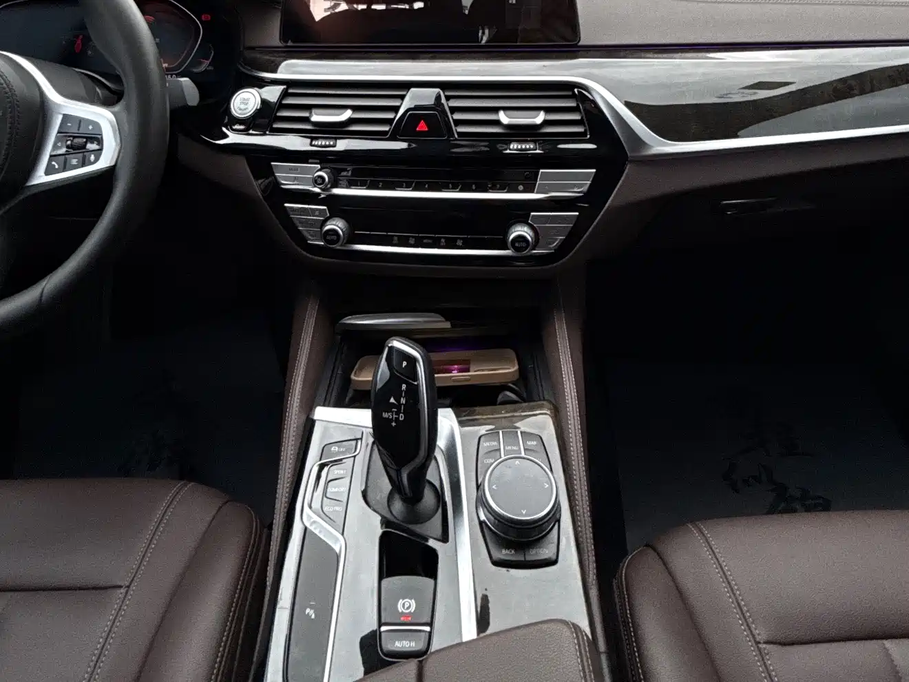 BMW 5 Series 2020 525Li M Sport Package фото 12