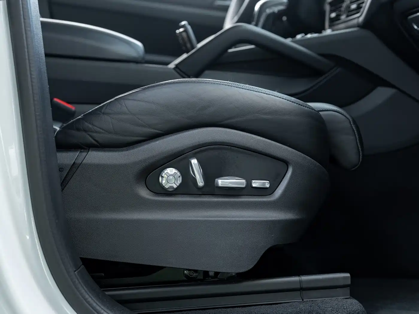 PORSCHE CAYENNE NEW ENERGY