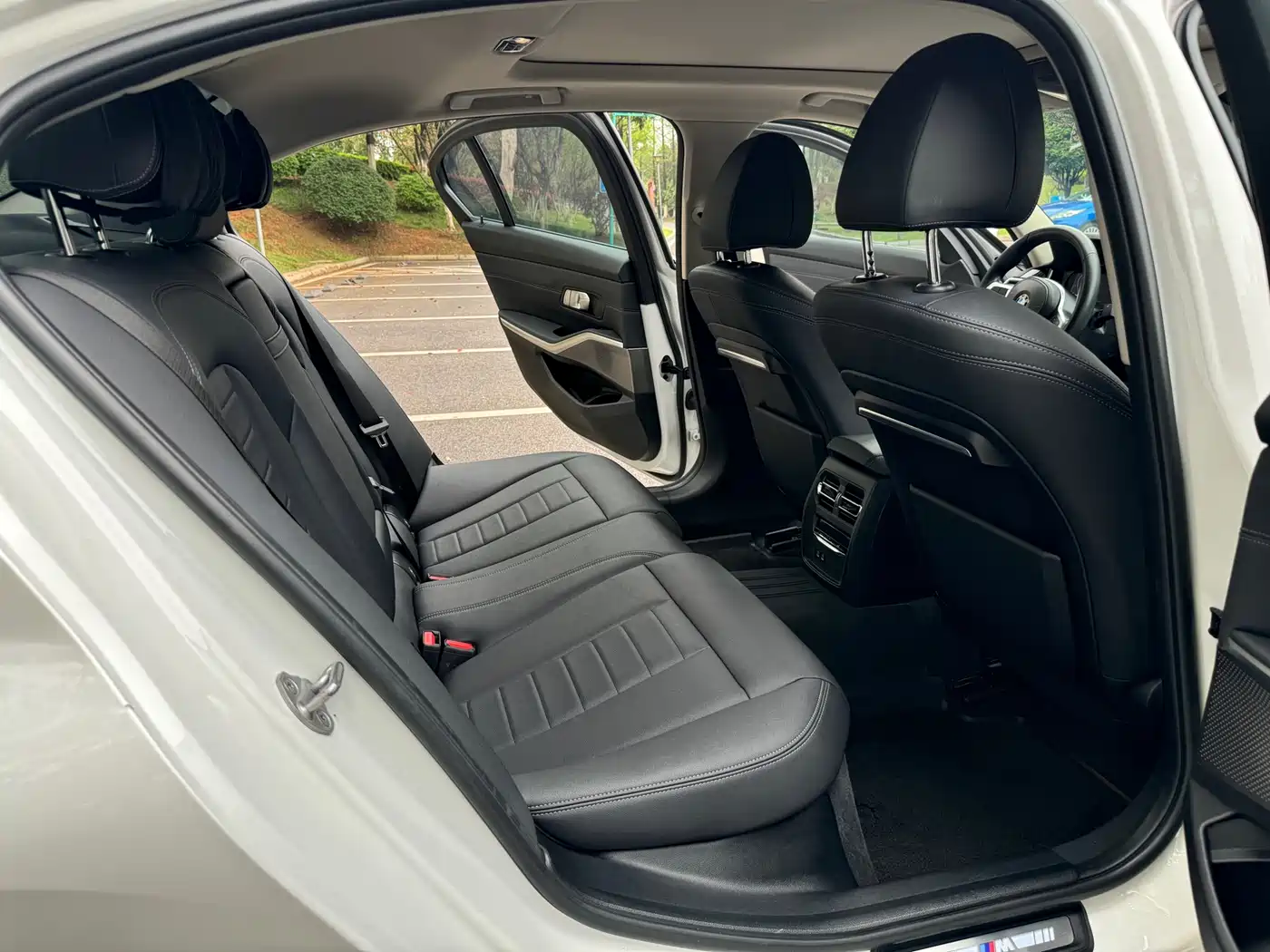 BMW 3 Series 2020 320Li M Sport Package фото 10