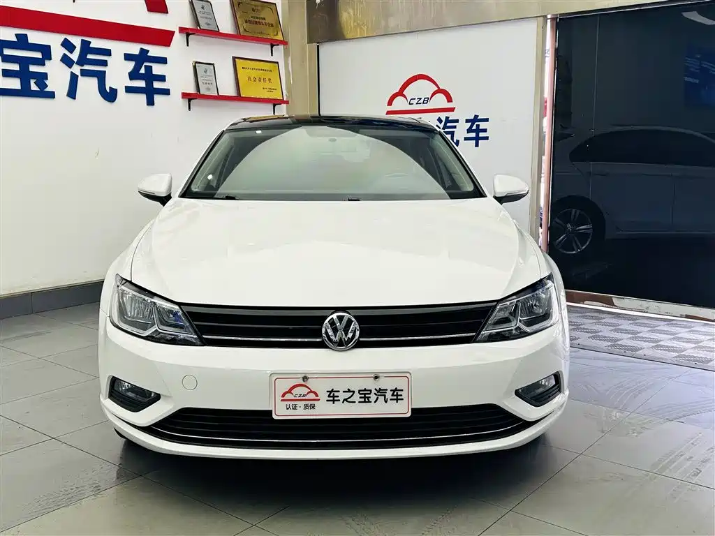 Volkswagen Lamando 2017 280TSI DSG Comfort Edition фото 2