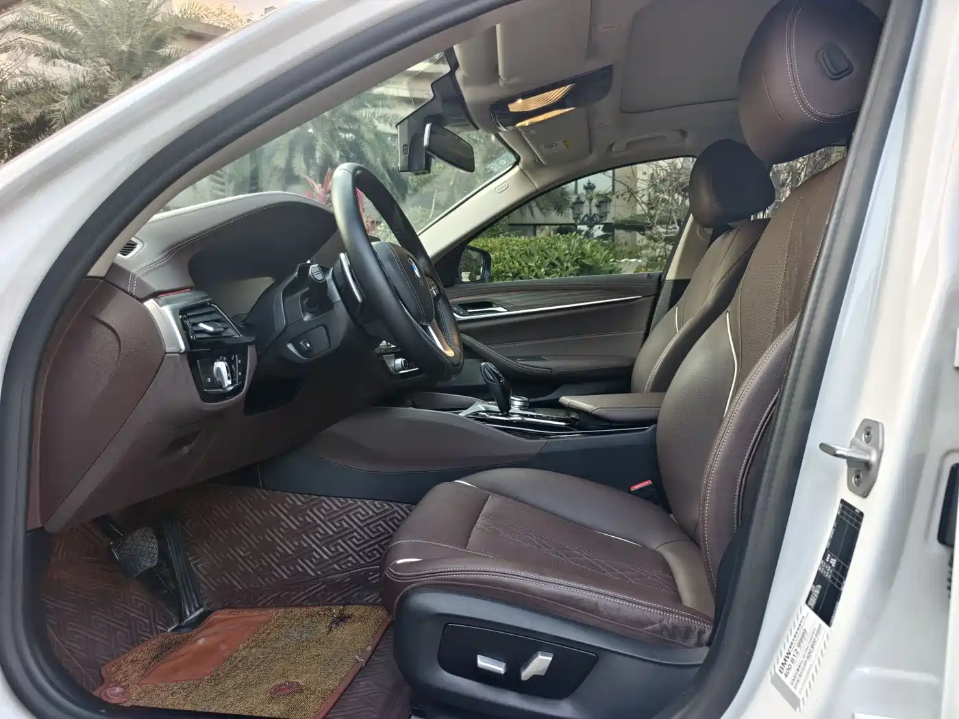 BMW 5 Series 2022 530Li Leading Luxury Package фото 9