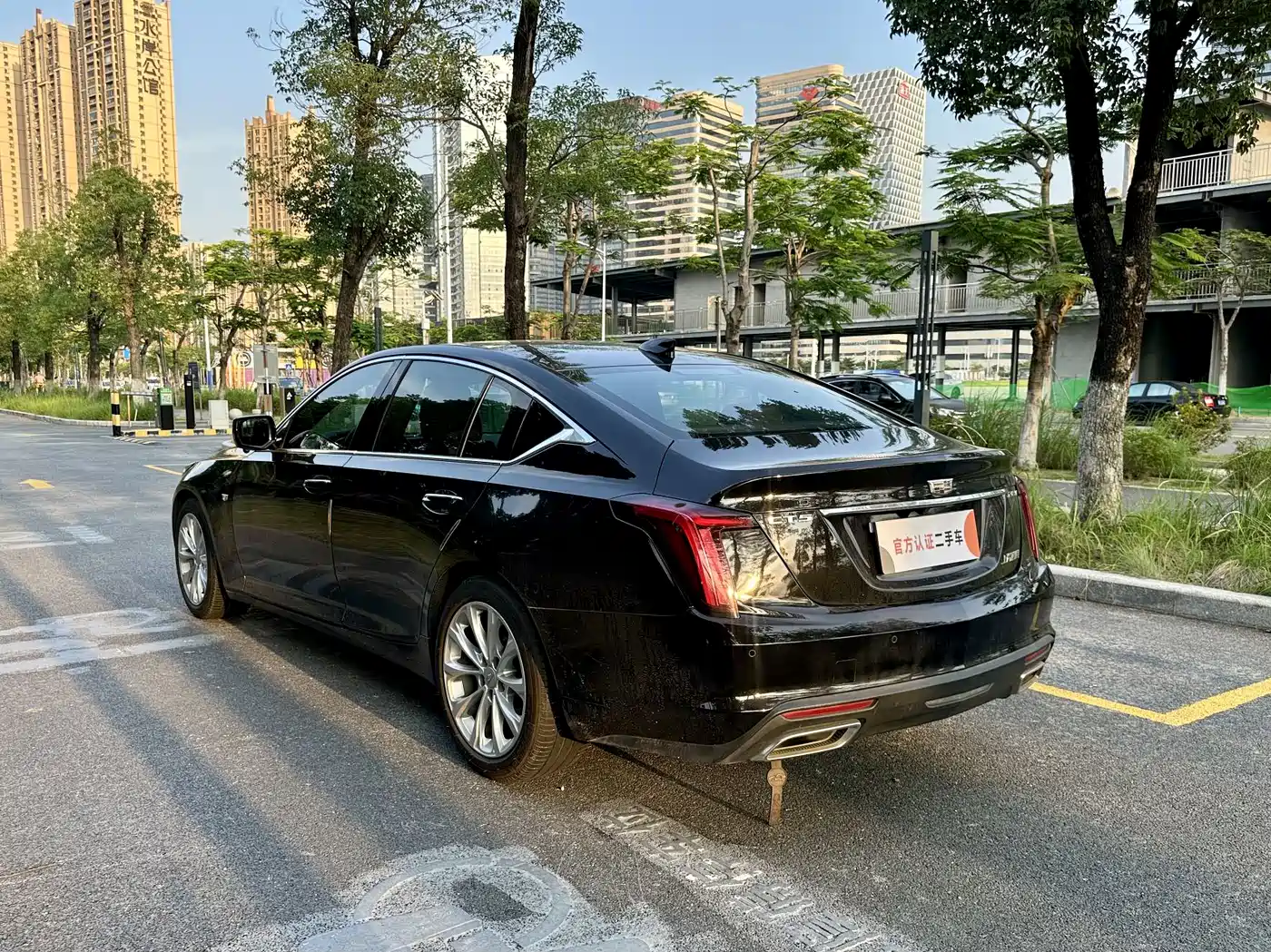 Cadillac CT5 2022 28T Luxury (Standard) фото 6