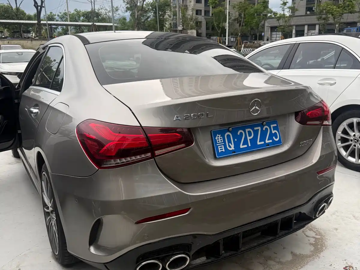 Mercedes-Benz A-Class 2021 A 200 L Sport Sedan Dynamic Type фото 8