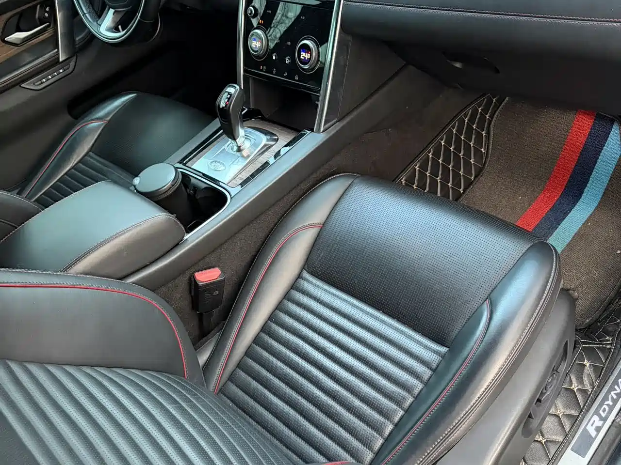 Land Rover Discovery Sport 2020 249PS R-Dynamic Luxury Custom фото 5