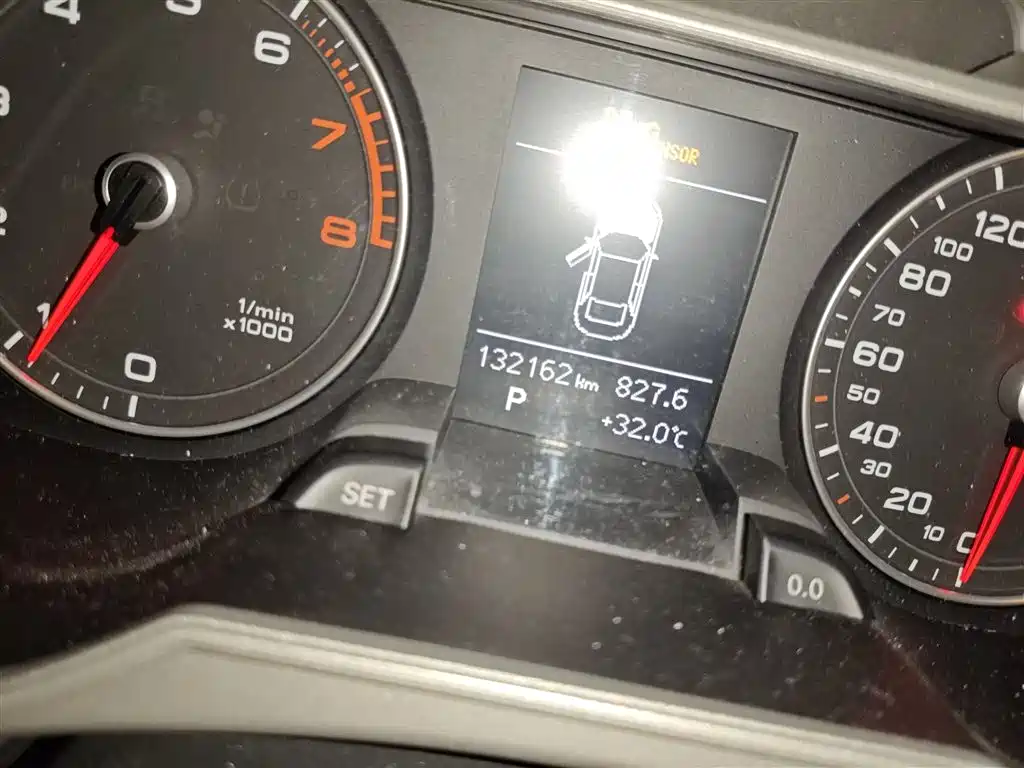 Audi A4L 2015 35 TFSI Auto Standard фото 5