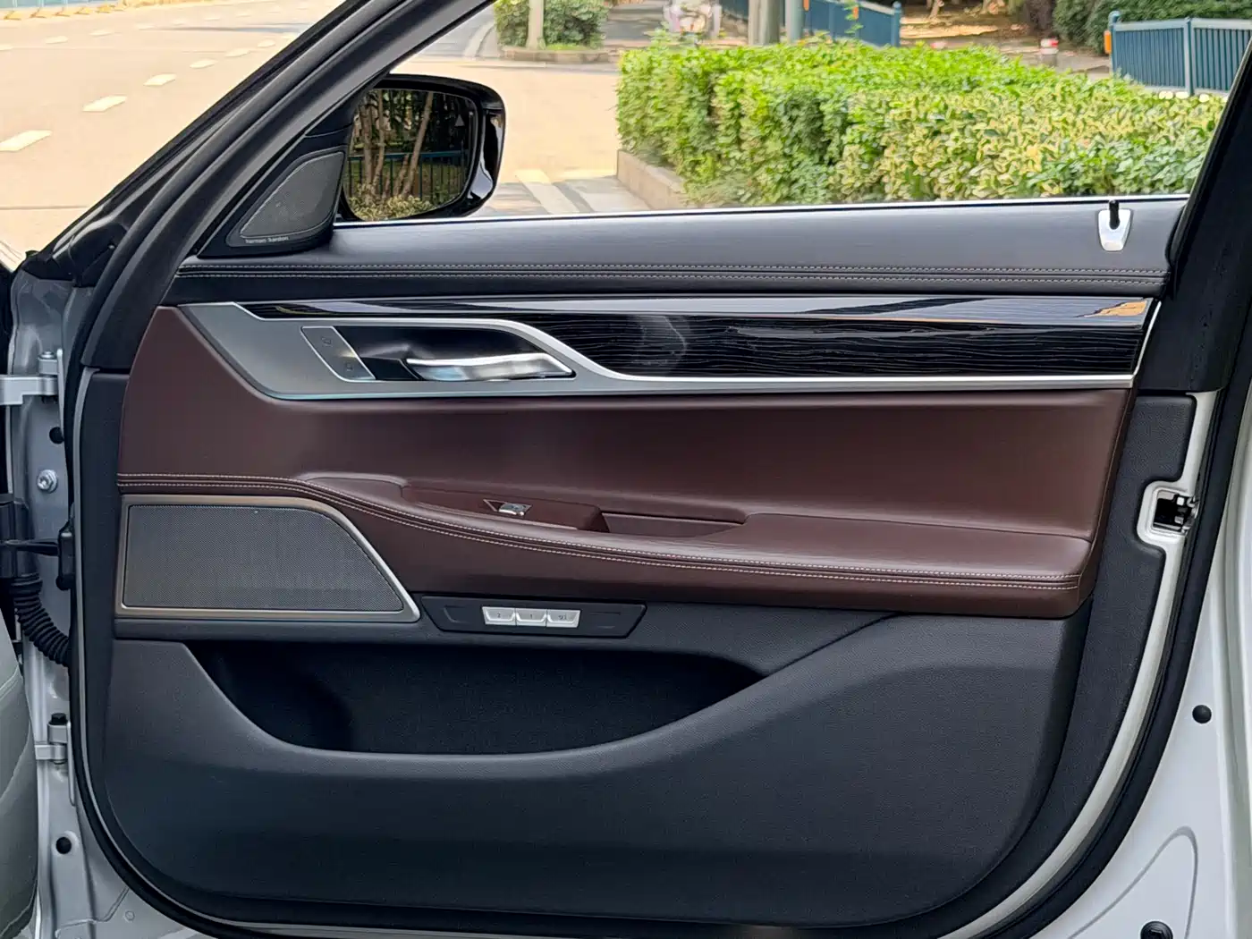 BMW 7 Series 2018 730Li Premium Type M Sport Package фото 14