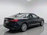 Photo 2 - Ford Taurus