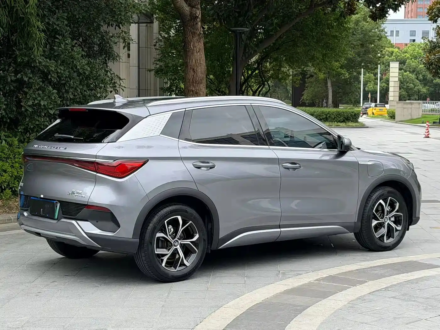 BYD Yuan PLUS 2025 2024 Glory Edition 430KM Advanced
